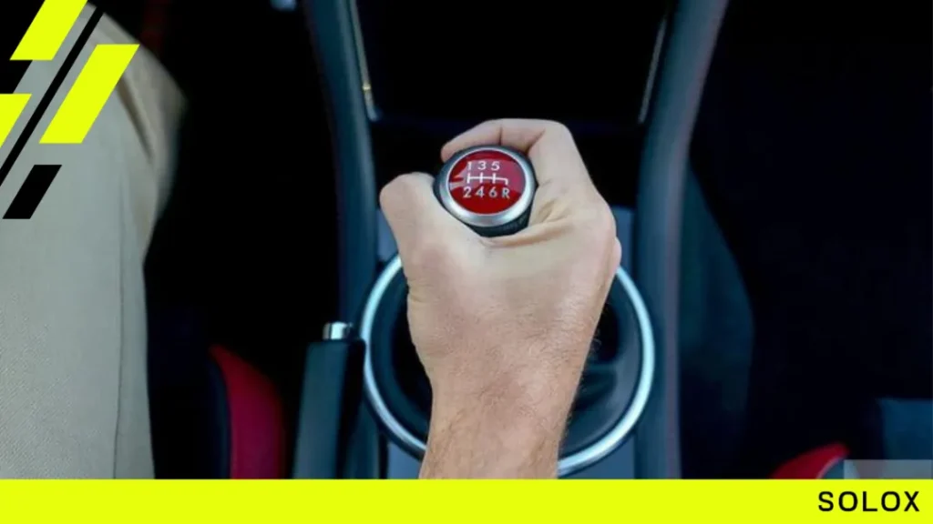 How does the clutch work in a h shifter car?