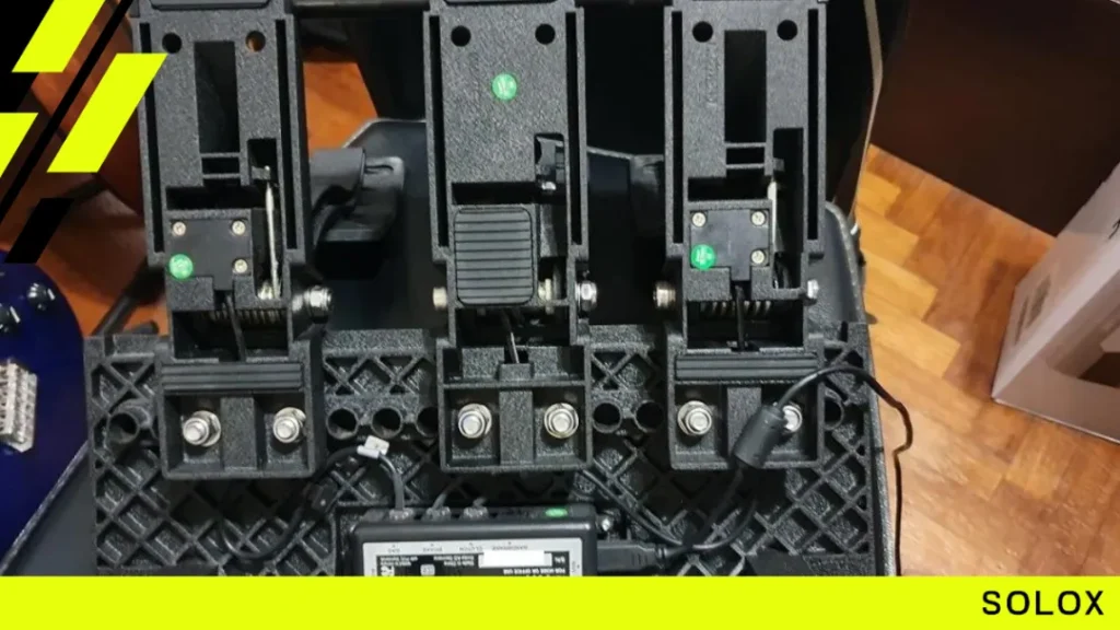 Are they adjustable and easy to adjust?