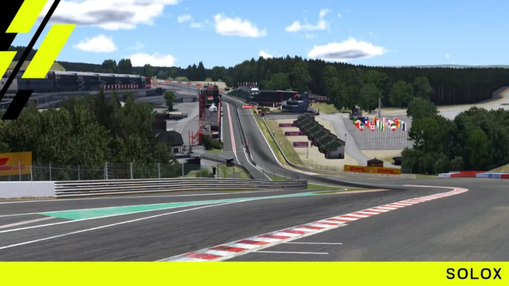 How many tracks are on iRacing?