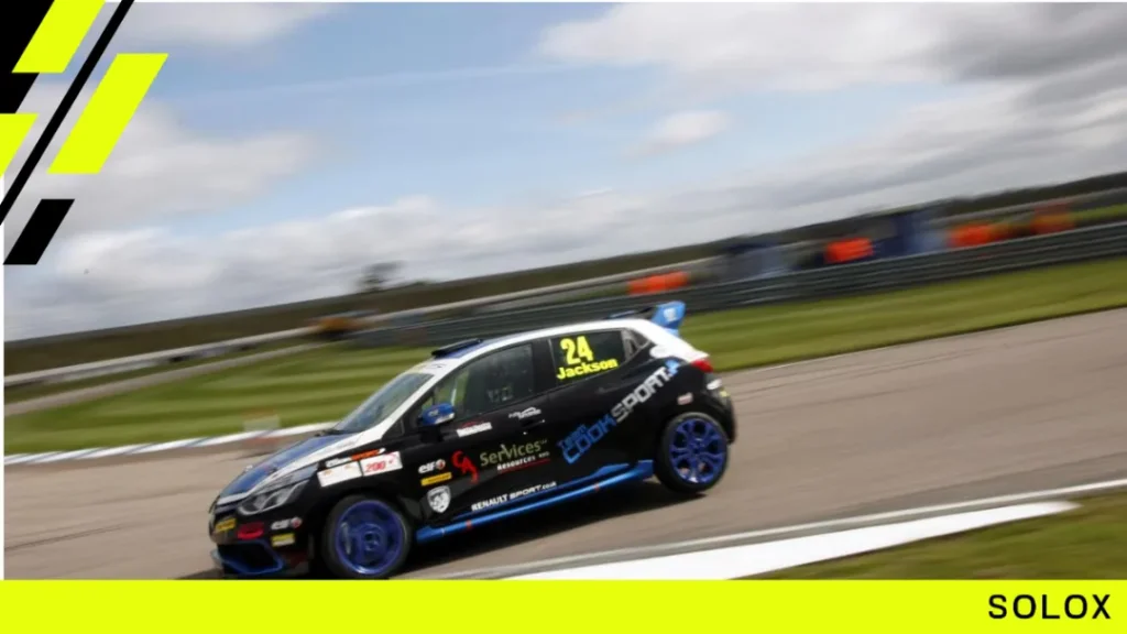 Smashing the Brakes: The Art of Trail Braking in ACC