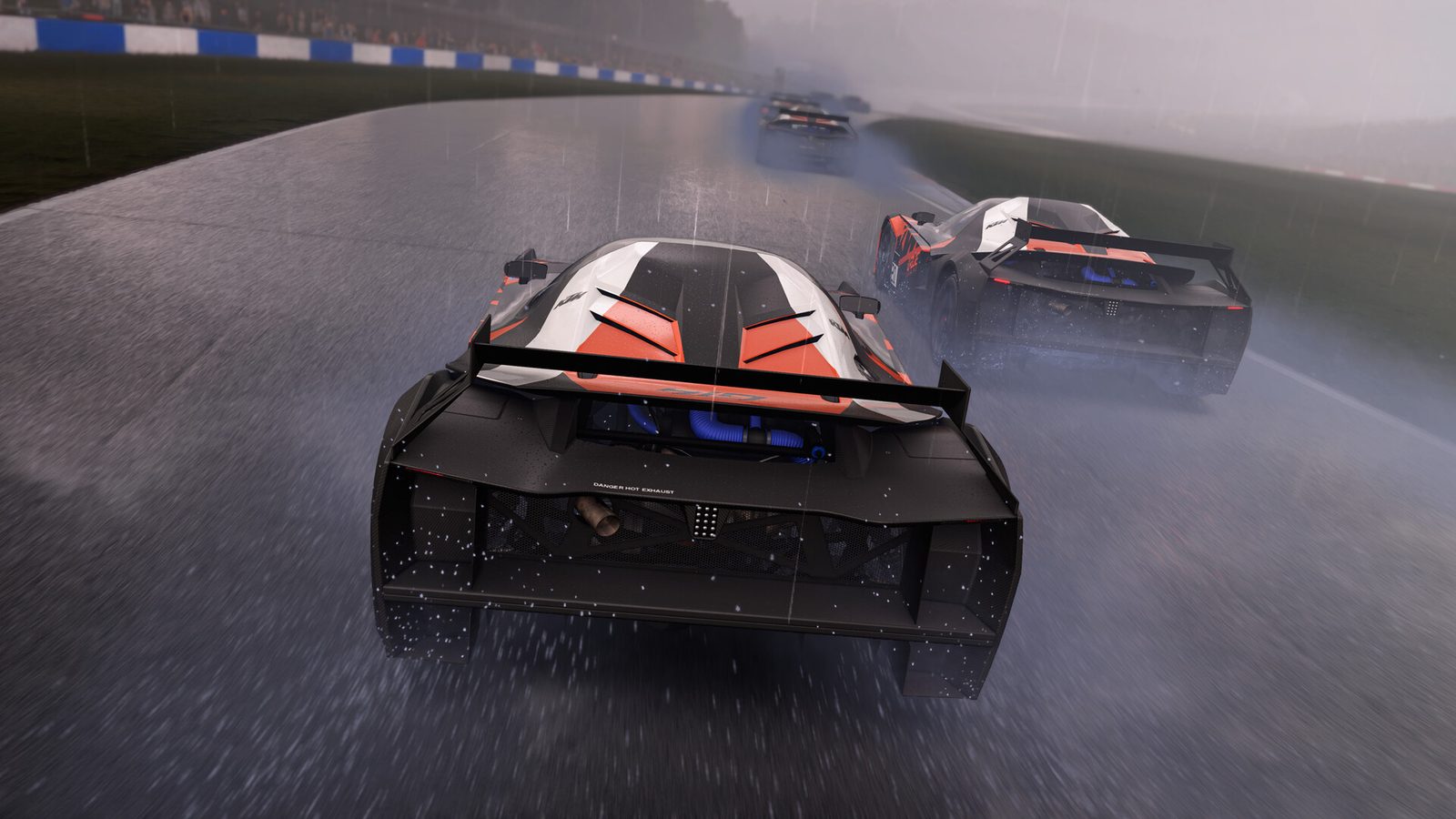 GT2 cars racing in heavy rain in Assetto Corsa EVO