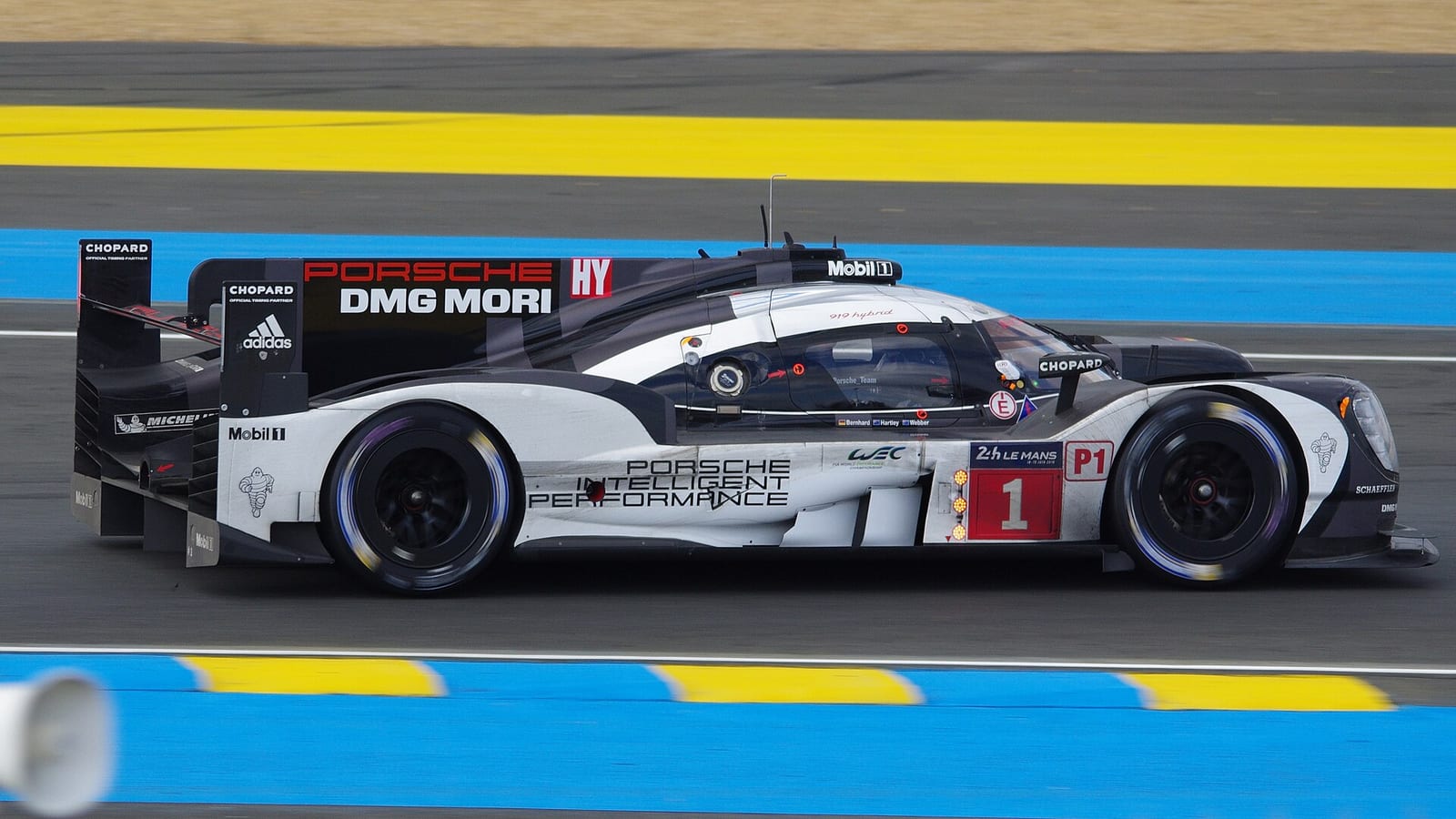 The number 1 Porsche 919 Hybrid on track at the 2016 24 Hours of Le Mans