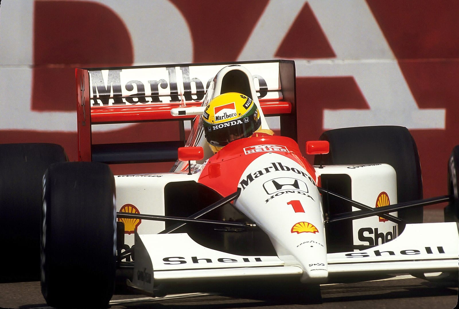 Ayrton Senna in the McLaren MP4/6 at the 1991 United States Grand Prix in Phoenix
