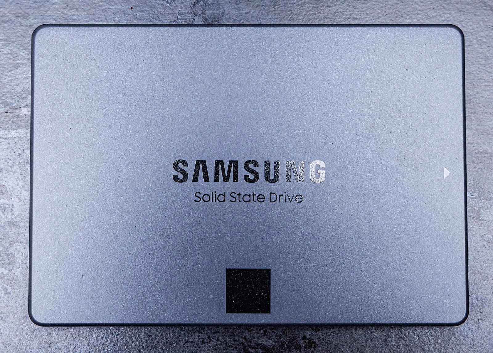 A Samsung 870 QVO 2.5 inch SATA solid state drive seen from the front