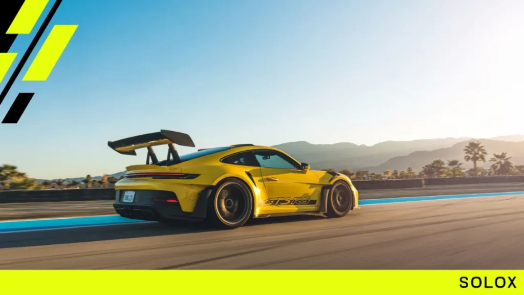Cars and tracks selection